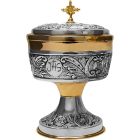 Chiselled ciborium with interior gold bath