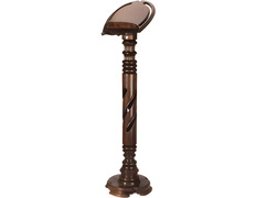 Wooden lectern with adjustable height