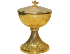 Metal ciborium decorated with wavy lines