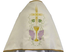 Add to Cart Shoulder cloth in polyester with liturgical embroidery Shoulder cloth in polyester with liturgical embroidery