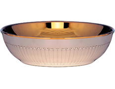 Silver paten without foot with simple embossing