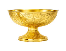 Embossed silver paten with 24-carat gold plating