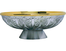 Engraved metal paten with gold plating