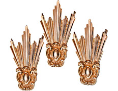 Powers made of gold-plated bronze