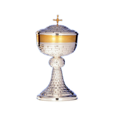 Silver ciborium with linear chiselling