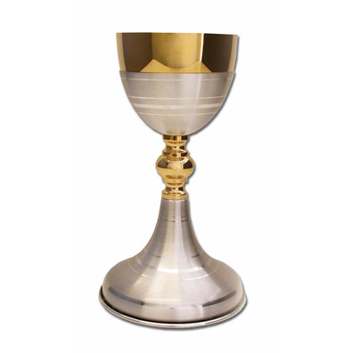 Chalice of metal with gold bath in knot and cup