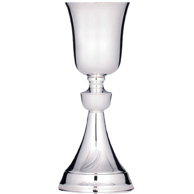 Smooth silver chalice with 21 cm. Tall