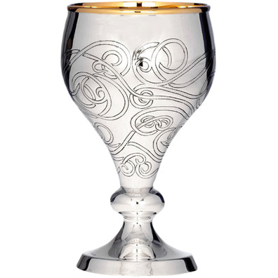 Smooth silver goblet with chiseled details