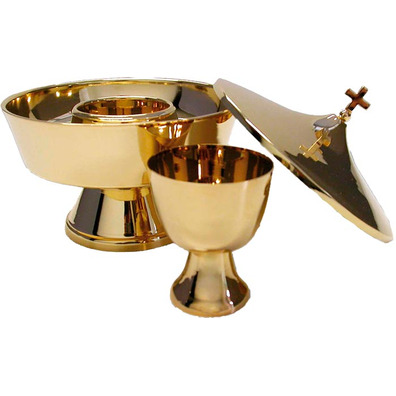 Ciborium two species of gold-plated metal