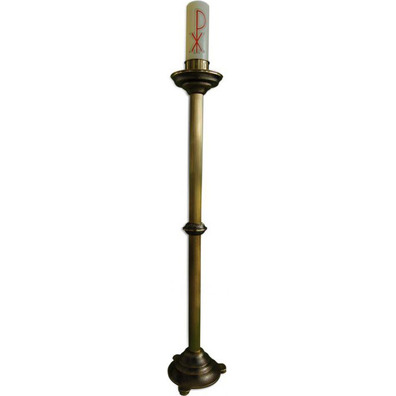 Standing candlestick with simple decoration