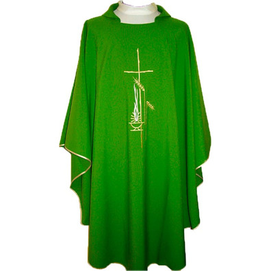 Embroidered polyester chasuble with gold trim green