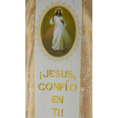 Chasuble golden color Divine Mercy