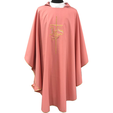 Chasuble with plain stole pink