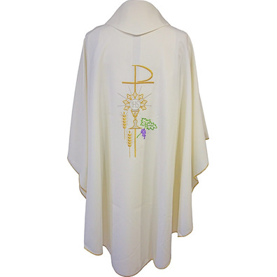 HeiQ Viroblock chasuble | Beige antiviral and antimicrobial liturgical attire