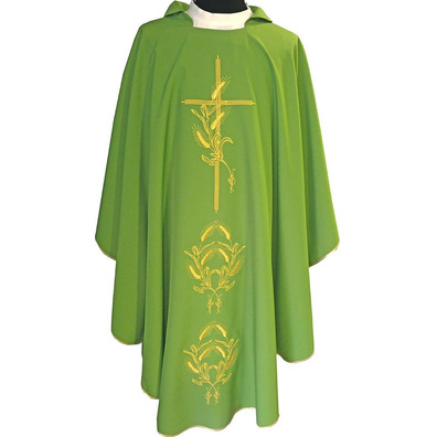 Chasuble with golden embroidery green