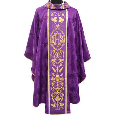 Catholic chasuble for sale | Embroidered collar purple