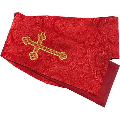 Chasuble with collar and red velvet stolon