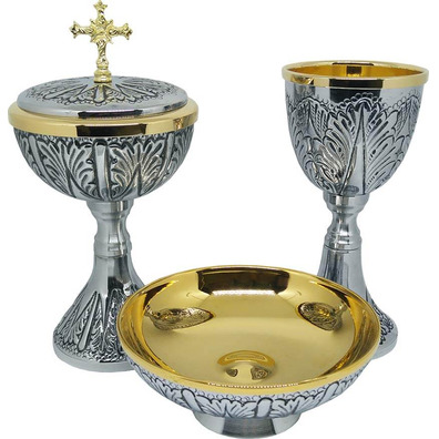 Metal chalice, ciborium and paten set