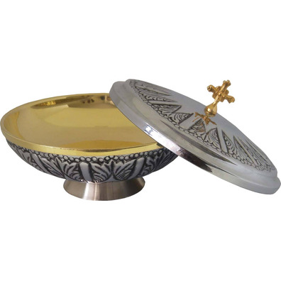 Ciborium liturgical paten with lid