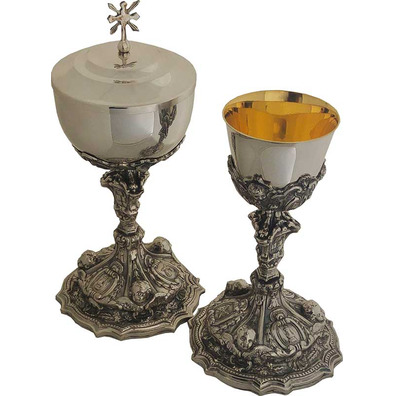 Rococo Ciborium in bronze silver bath