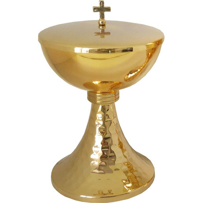 Sacred ciborium of golden metal