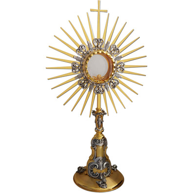 Golden metal monstrance with virile