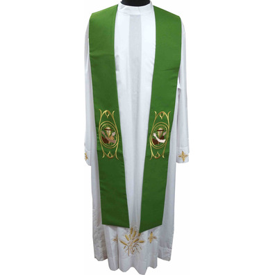 Priest stole with green Franciscan embroidery