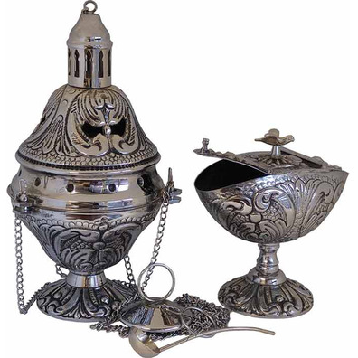 Censer, navetas and incense spoon with silver bath