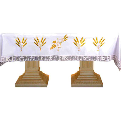 Communion tablecloth with embroidered chalice, grapes and spikes