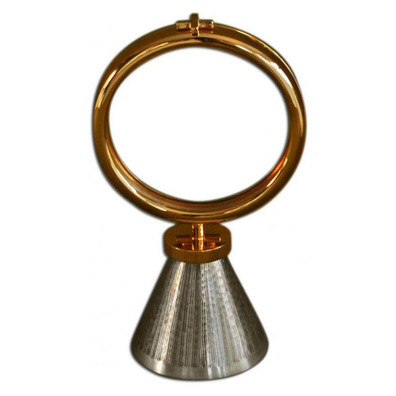 Smooth polished metal monstrance