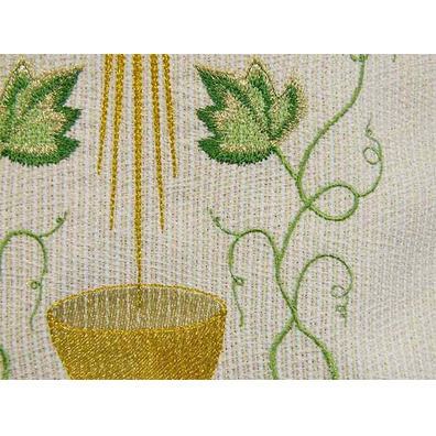 Shoulder cloth in polyester with liturgical embroidery