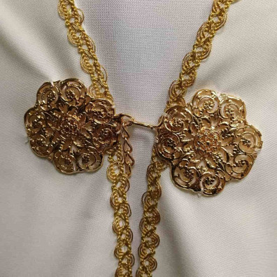 Humeral veil | Sacred Catholic vestments for priests