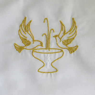 Baptism dress with doves embroidery