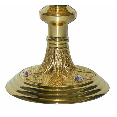 Offer set of chalice, ciborium and paten